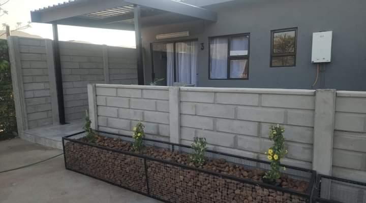 1 Bedroom Property for Sale in Hartbeespoort Dam Nature Reserve North West